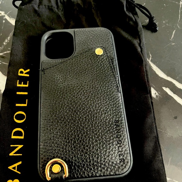 iPhone 11 case - Picture 1 of 2